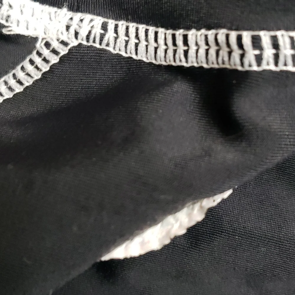 Maui and Son's Rashguard - Picture 9 of 9